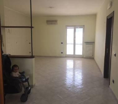 Quadrilocale in affitto a Giugliano in Campania, Frazione Lido Di Licola