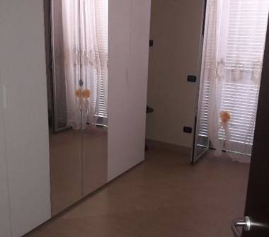 Trilocale in affitto a Castel Volturno, Frazione Pineta Grande