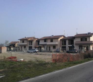 Villetta a schiera in vendita a Ottobiano (Pavia)