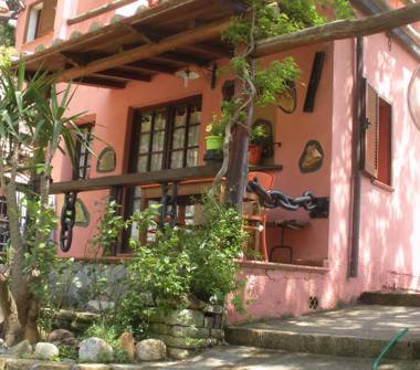 Bilocale in affitto a Rio (Livorno)