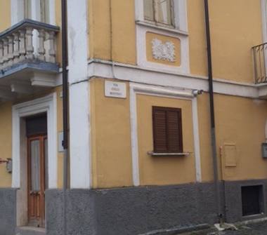 Casa indipendente in vendita a Raiano (L'Aquila)
