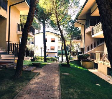 Affitto Appartamento Vacanze a Lignano Sabbiadoro, Frazione Lignano Pineta