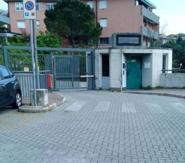 Garage/Auto silos in vendita a Genova, Zona Quarto