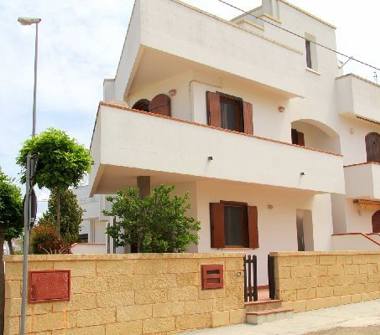 Affitto Appartamento Vacanze a Ugento, Frazione Lido Marini, Via Gobetti 70