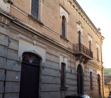 Palazzo/Stabile in vendita a Squinzano (Lecce)