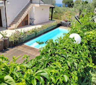 Affitto Villa Vacanze a Cefalù, Frazione Mazzaforno, Viale del Mediterraneo 86