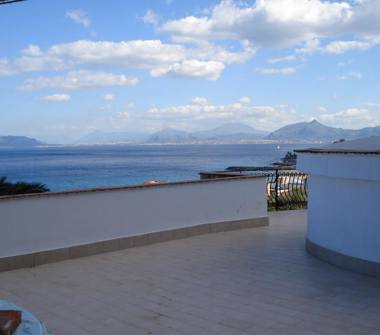 Affitto Villa Vacanze a Palermo, Zona Addaura