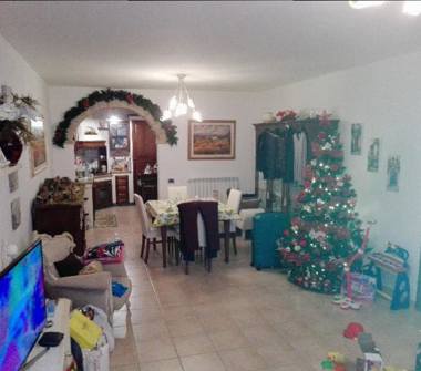 Quadrilocale in vendita a Casole d'Elsa (Siena)