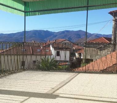 Casa indipendente in vendita a Bagnone, Frazione Orturano