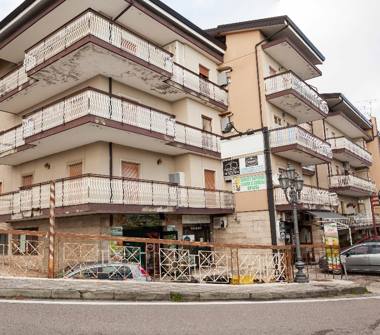 Quadrilocale in vendita a Ospedaletto d'Alpinolo (Avellino), SS374 67