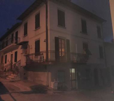 Casa indipendente in vendita a Campi Bisenzio, Frazione Capalle