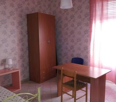 Affitto Stanza Singola a Catania, Zona Piazza S.M.Gesù