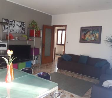 Quadrilocale in vendita a Palermo, Zona Resuttana