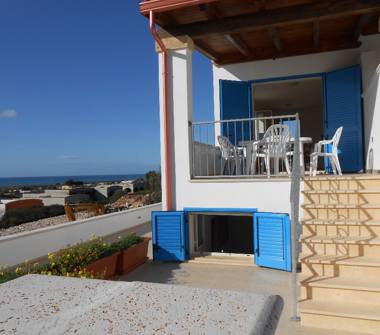 Affitto Villetta a schiera Vacanze a Salve, Frazione Torre Pali