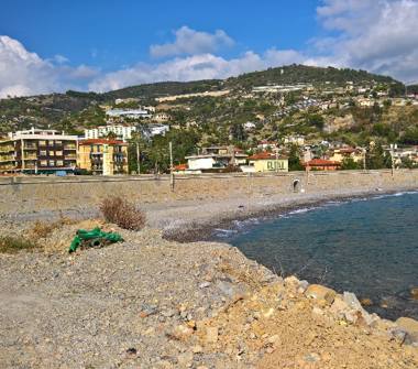 Bilocale in vendita a Bordighera (Imperia)