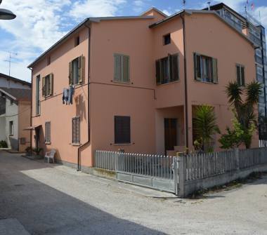 Casa indipendente in vendita a Martinsicuro (Teramo), Strada Statale 16 65