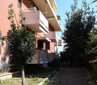 Quadrilocale in vendita a Nicotera, Frazione Nicotera Marina
