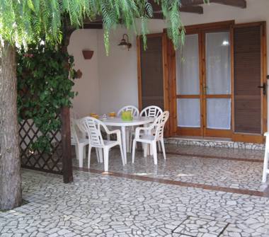 Casa indipendente in affitto a Porto Cesareo (Lecce)