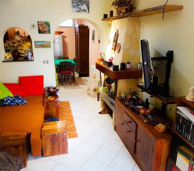 Casa indipendente in vendita a Nepi (Viterbo)