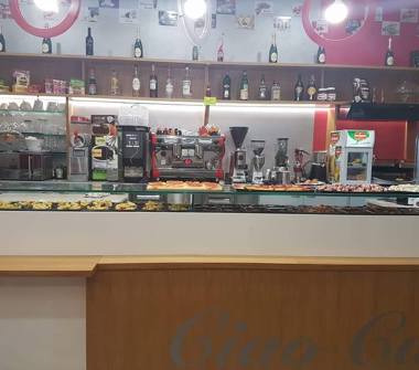 Bar in vendita a Roma, Zona Nomentano