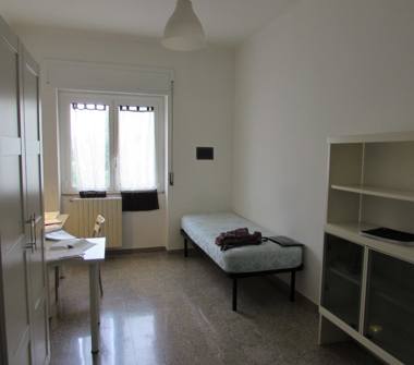 Affitto Stanza Singola a Bari, Zona Poggiofranco