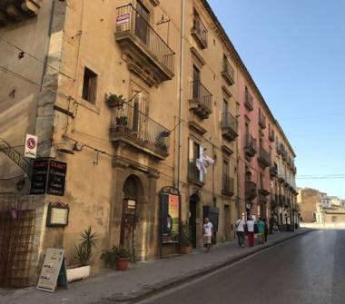 Appartamento in vendita a Caltagirone (Catania)