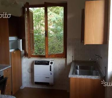 Casa indipendente in vendita a Asti, Frazione Castiglione