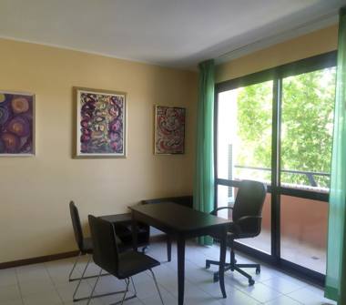 Ufficio in affitto a Cesena, Frazione Centro città