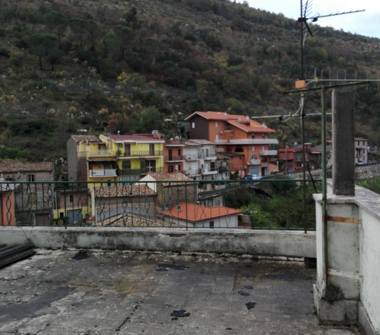 Casa indipendente in vendita a Sonnino (Latina)