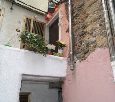 Porzione di casa in vendita a Massa, Frazione Antona