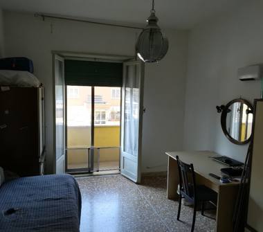 Porzione di casa in affitto a Roma, Zona Somalia