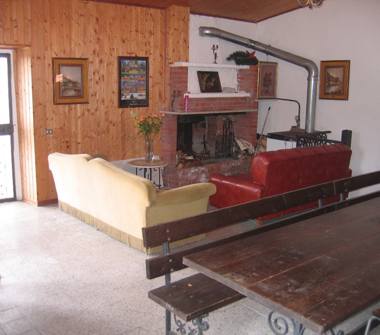 Porzione di casa in vendita a Fosdinovo, Frazione Marciaso