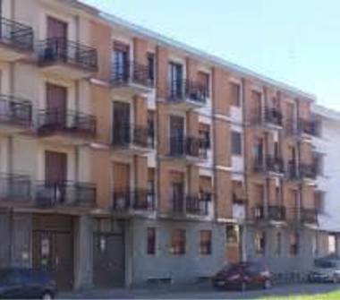 Trilocale in vendita a Novara, Zona San Paolo