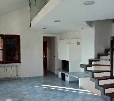 Casa indipendente in vendita a Castagneto Po, Frazione San Genesio