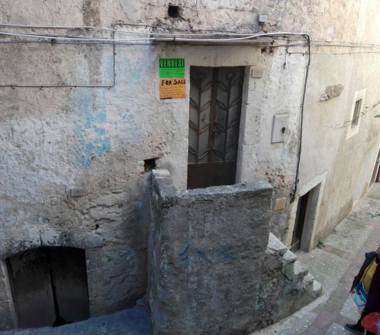 Casa indipendente in vendita a Vico del Gargano (Foggia)