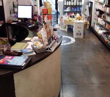 Showroom in affitto a Torino, Zona Collina