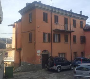 Quadrilocale in vendita a Cossano Belbo (Cuneo)
