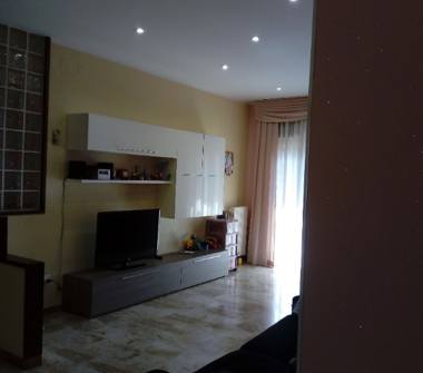 Appartamento in vendita a Rogliano, Frazione Cuti, Via Alcide De Gasperi 5