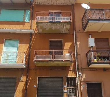 Casa indipendente in vendita a Sant'Eufemia d'Aspromonte (Reggio Calabria)