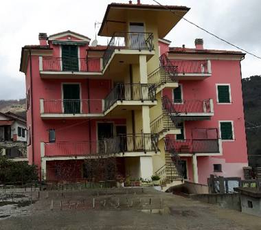 Appartamento in vendita a Stellanello (Savona)