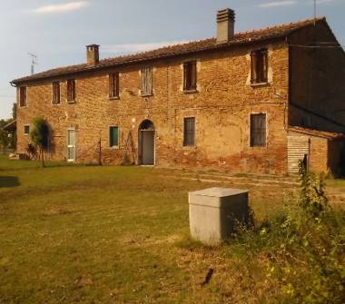 Casa indipendente in vendita a Bagnacavallo (Ravenna)