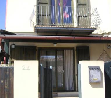 Affitto Villetta a schiera Vacanze a Domus De Maria, Frazione Chia