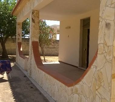 Casa indipendente in vendita a Pachino, Frazione Granelli, Viale Windsurf 2