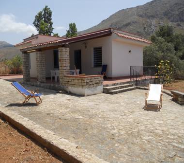 Affitto Villa Vacanze a San Vito Lo Capo, Frazione Castelluzzo
