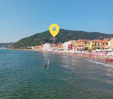 Casa indipendente in vendita a Alassio (Savona)