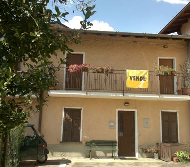 Casa indipendente in vendita a Gravedona ed Uniti (Como), Via Regina 91