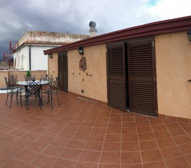 Trilocale in vendita a Giardini-Naxos, Frazione Chianchitta