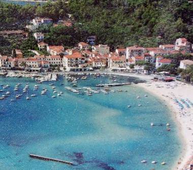 Affitto Casa Vacanze a Campo nell'Elba, Frazione Marina Di Campo, Via Foresta 84