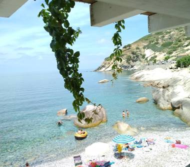 Affitto Casa Vacanze a Marciana, Frazione Pomonte