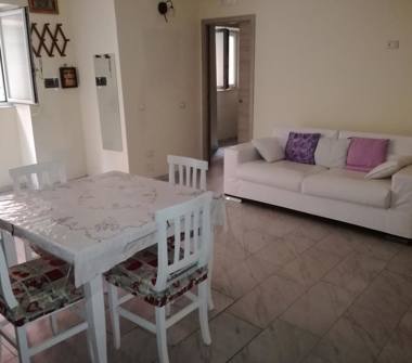 Casa indipendente in vendita a Napoli, Zona San Giovanni A Teduccio